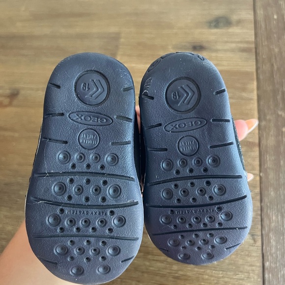 EUC- Geox Unisex Infant Baby Walking Shoes/Sneakers - Size 3 - Picture 6 of 9